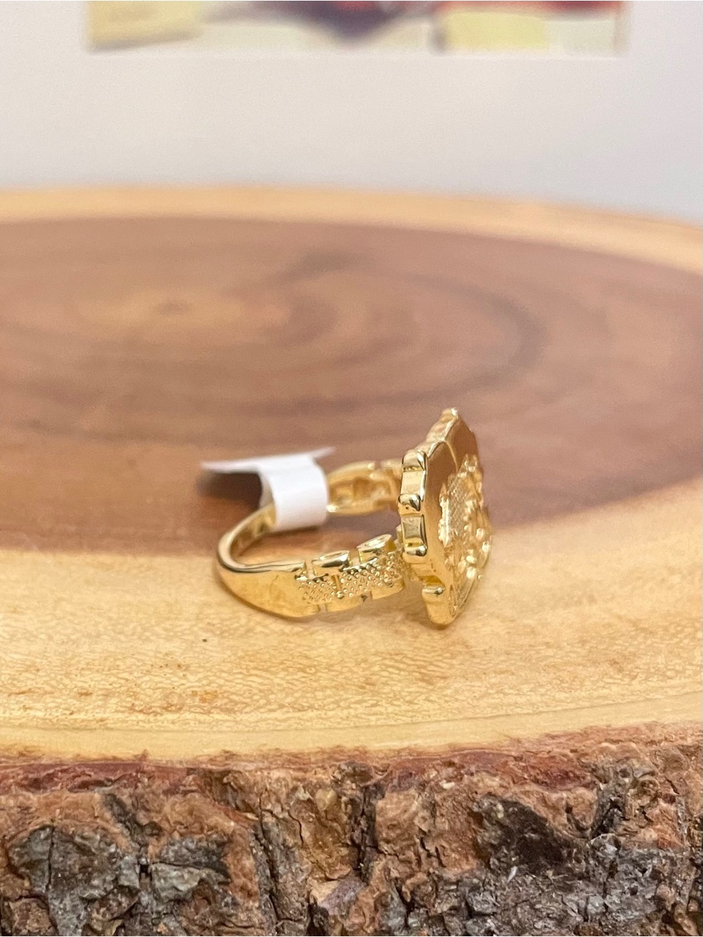 Betty Boop Gold Filled Cartoon Face Statement Ring With Watchband Style Band NWT - Picture 8 of 14